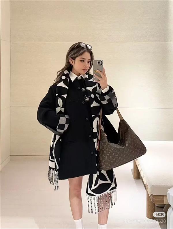 2026124135956808 120